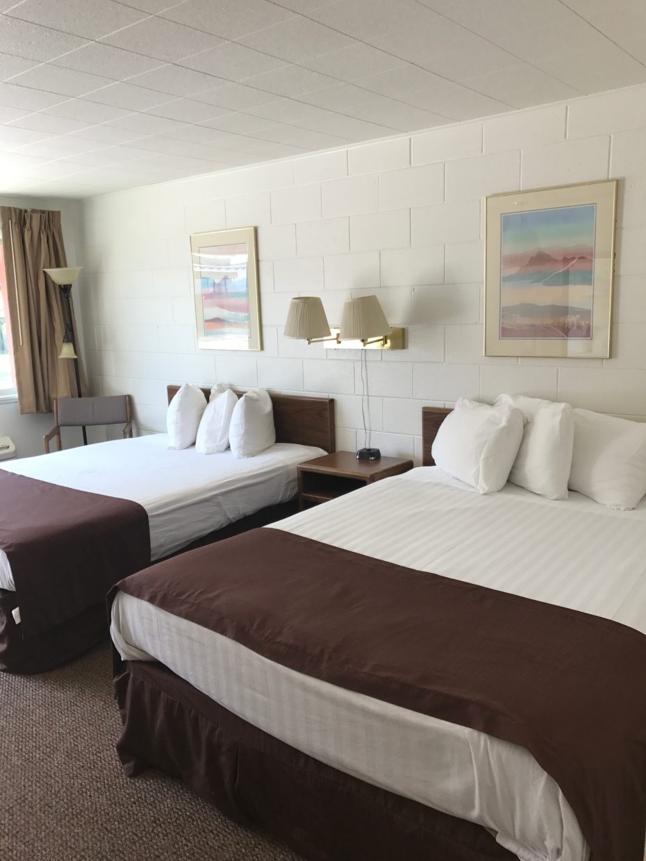 Motels in Jackson Hole WY Rooms & Rates 4 Winds Motel