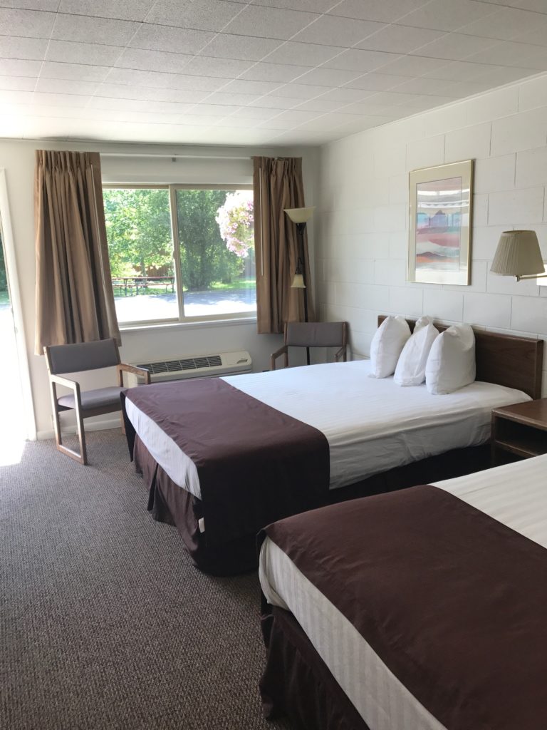 Motels in Jackson Hole WY Rooms & Rates 4 Winds Motel